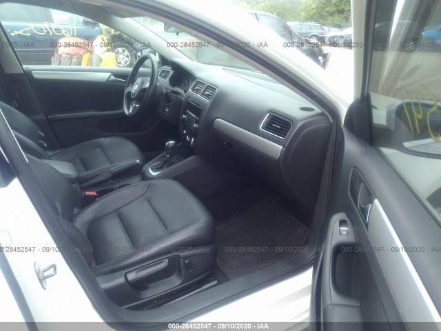 Photo 4 VIN: 3VWDP7AJ6DM207635 - VOLKSWAGEN JETTA SEDAN 