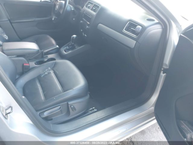 Photo 4 VIN: 3VWDP7AJ6DM244927 - VOLKSWAGEN JETTA 