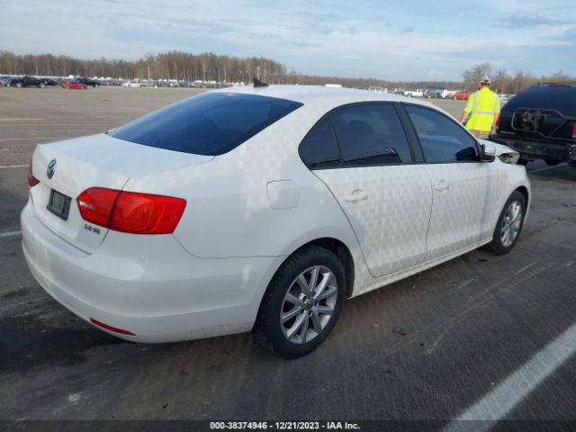 Photo 3 VIN: 3VWDP7AJ7CM393183 - VOLKSWAGEN JETTA 