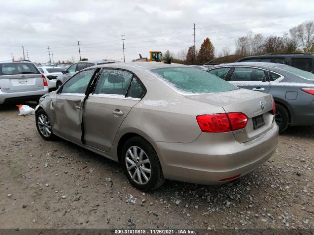 Photo 2 VIN: 3VWDP7AJ7DM241308 - VOLKSWAGEN JETTA 