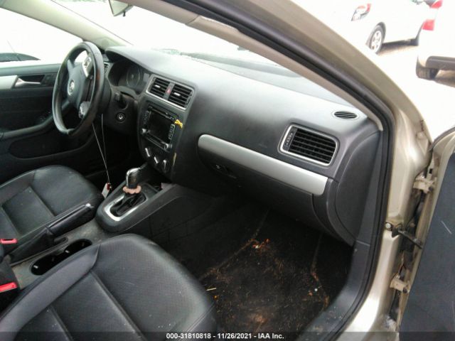 Photo 4 VIN: 3VWDP7AJ7DM241308 - VOLKSWAGEN JETTA 