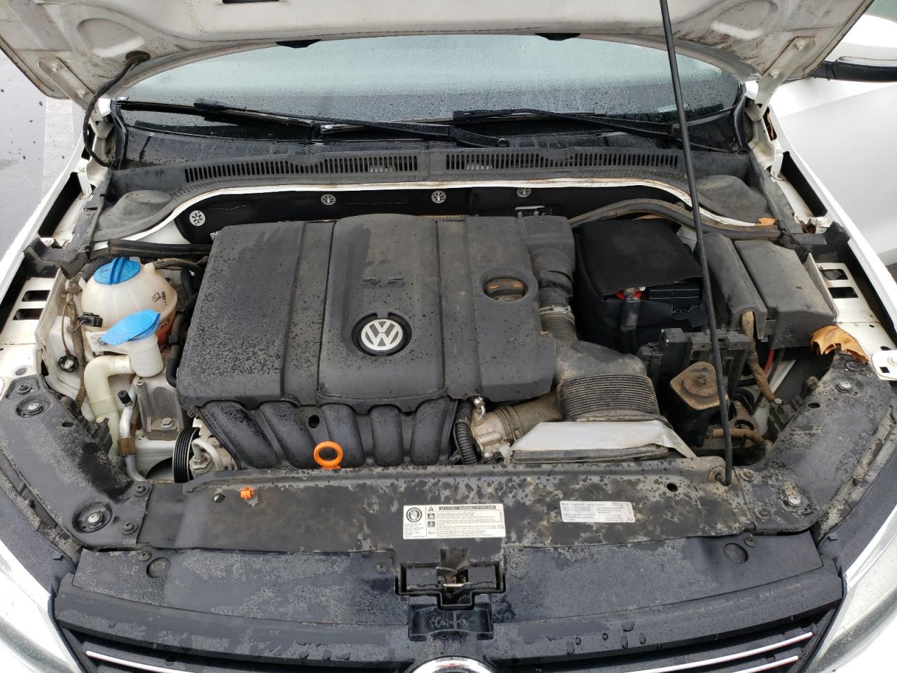 Photo 10 VIN: 3VWDP7AJ7DM282697 - VOLKSWAGEN JETTA 