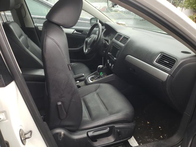 Photo 4 VIN: 3VWDP7AJ7DM371931 - VOLKSWAGEN JETTA SE 