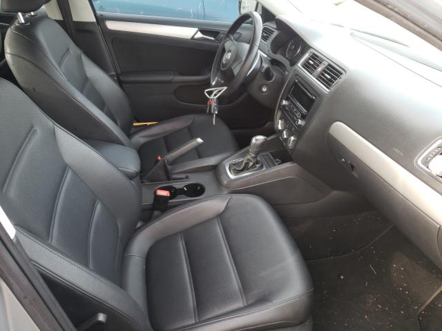 Photo 4 VIN: 3VWDP7AJ7DM383688 - VOLKSWAGEN JETTA 