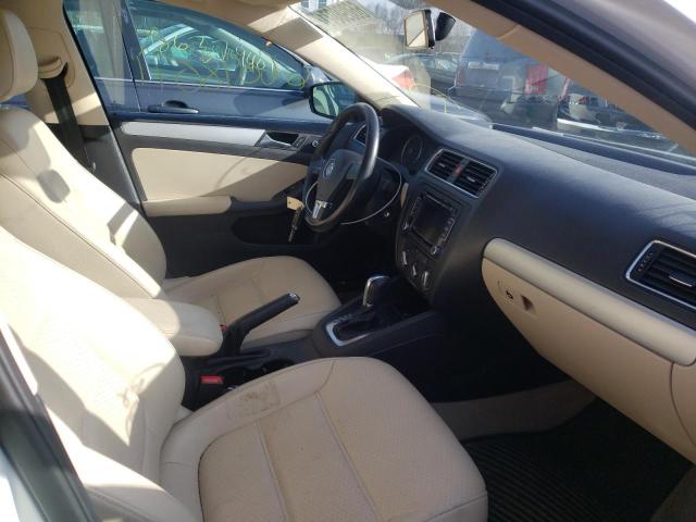 Photo 4 VIN: 3VWDP7AJ7DM397638 - VOLKSWAGEN JETTA SE 