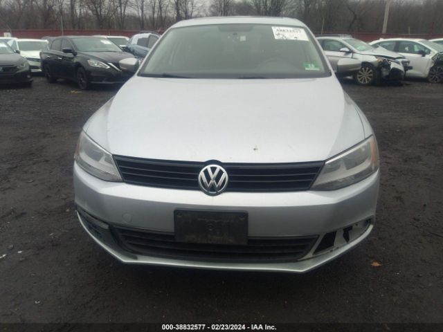 Photo 5 VIN: 3VWDP7AJ8CM120494 - VOLKSWAGEN JETTA 