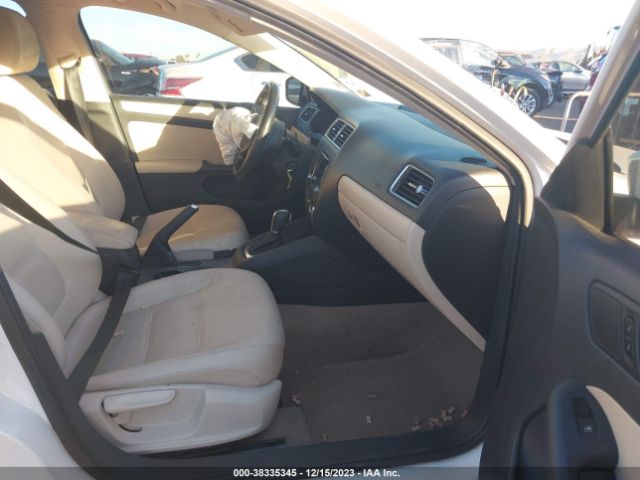 Photo 4 VIN: 3VWDP7AJ8CM322493 - VOLKSWAGEN JETTA 