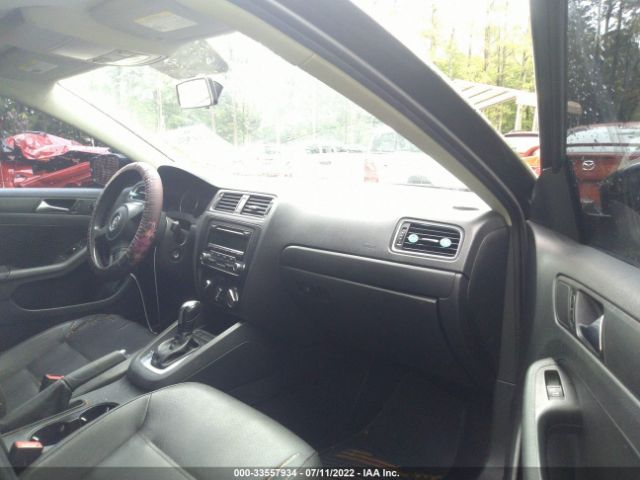 Photo 4 VIN: 3VWDP7AJ8CM370771 - VOLKSWAGEN JETTA SEDAN 