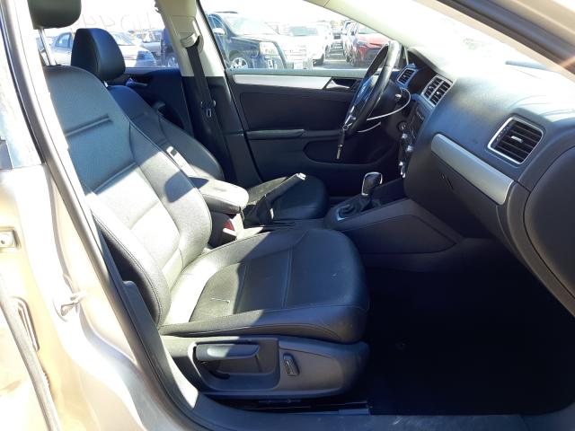 Photo 4 VIN: 3VWDP7AJ8DM291585 - VOLKSWAGEN JETTA SE 