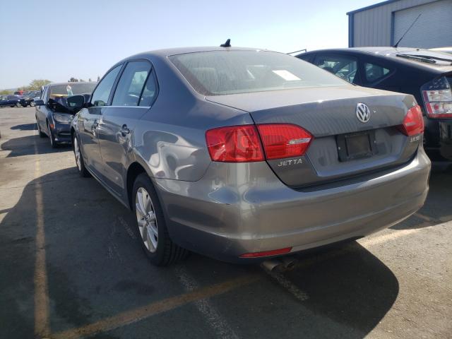 Photo 2 VIN: 3VWDP7AJ8DM372649 - VOLKSWAGEN JETTA SE 