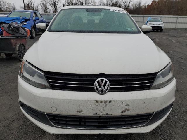 Photo 4 VIN: 3VWDP7AJ8DM394439 - VOLKSWAGEN JETTA 