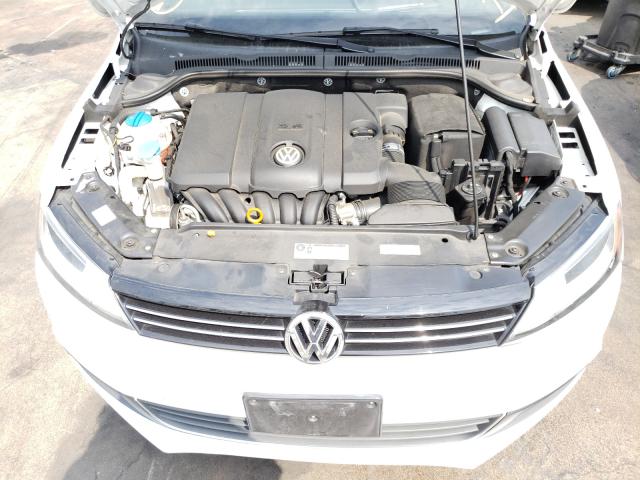 Photo 6 VIN: 3VWDP7AJ8DM424653 - VOLKSWAGEN JETTA SE 