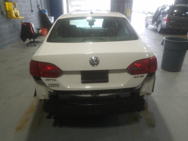 Photo 8 VIN: 3VWDP7AJ9CM324205 - VOLKSWAGEN JETTA 