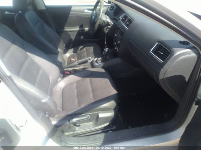 Photo 4 VIN: 3VWDP7AJ9CM351713 - VOLKSWAGEN JETTA SEDAN 