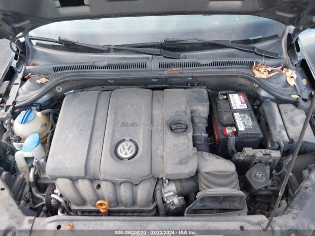 Photo 9 VIN: 3VWDP7AJ9CM421226 - VOLKSWAGEN JETTA 