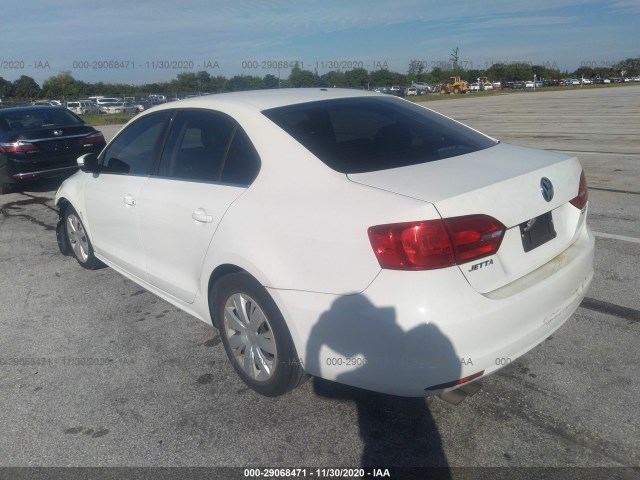 Photo 2 VIN: 3VWDP7AJ9DM209900 - VOLKSWAGEN JETTA 