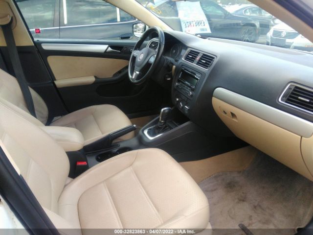 Photo 4 VIN: 3VWDP7AJ9DM211825 - VOLKSWAGEN JETTA SEDAN 