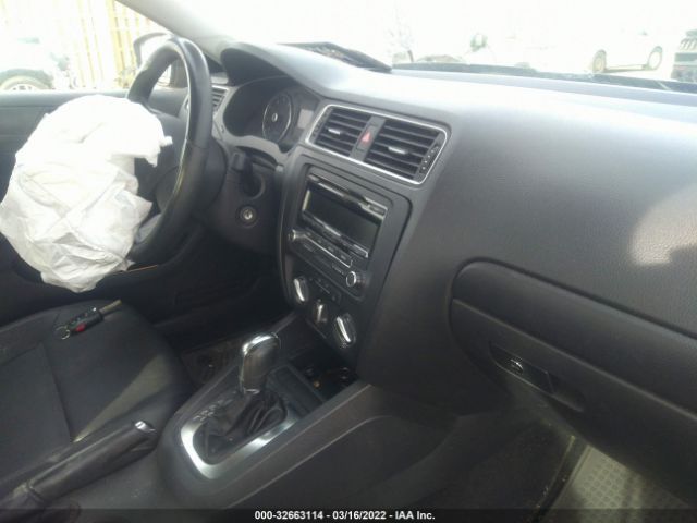 Photo 4 VIN: 3VWDP7AJXCM416116 - VOLKSWAGEN JETTA SEDAN 