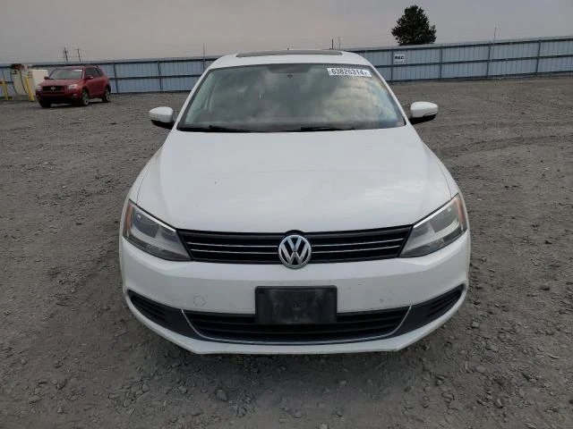 Photo 4 VIN: 3VWDP7AJXDM307589 - VOLKSWAGEN JETTA SE 