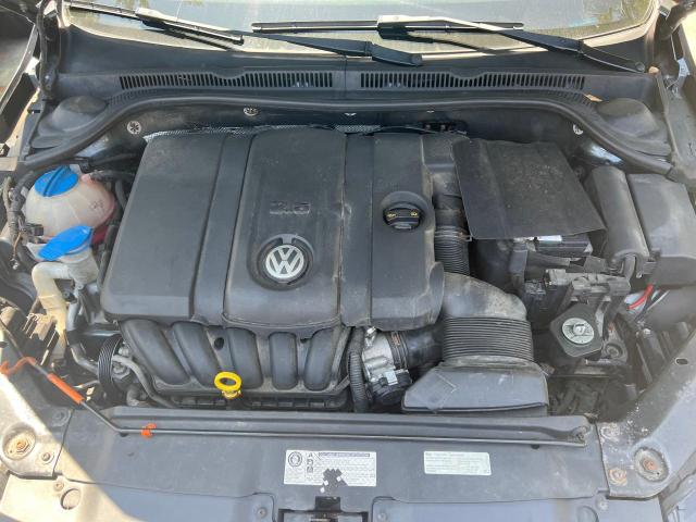 Photo 6 VIN: 3VWDP7AJXDM369462 - VOLKSWAGEN JETTA SE 