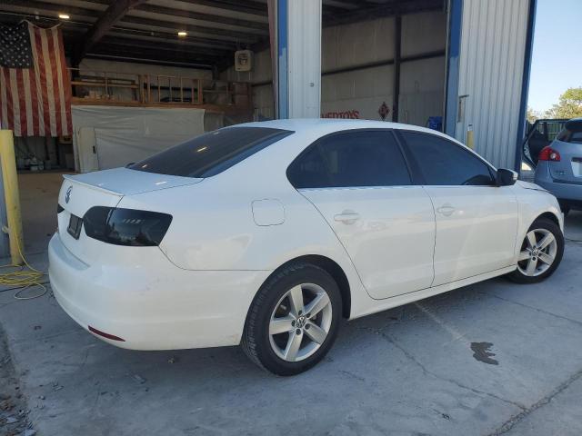 Photo 2 VIN: 3VWDP7AJXDM447688 - VOLKSWAGEN JETTA SE 