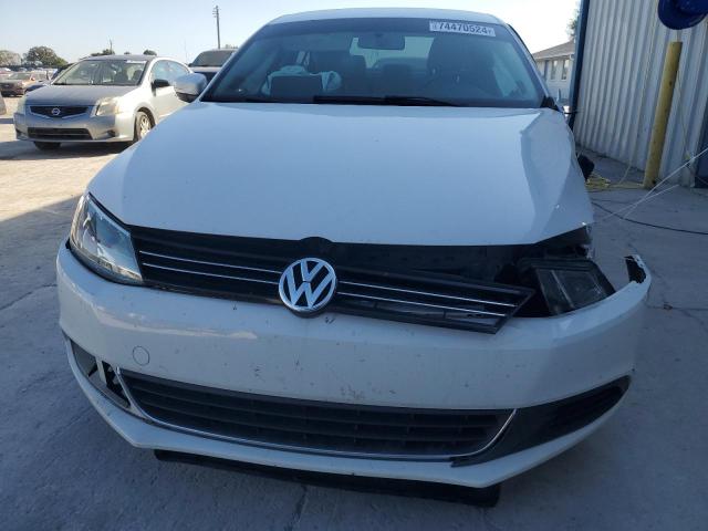 Photo 4 VIN: 3VWDP7AJXDM447688 - VOLKSWAGEN JETTA SE 