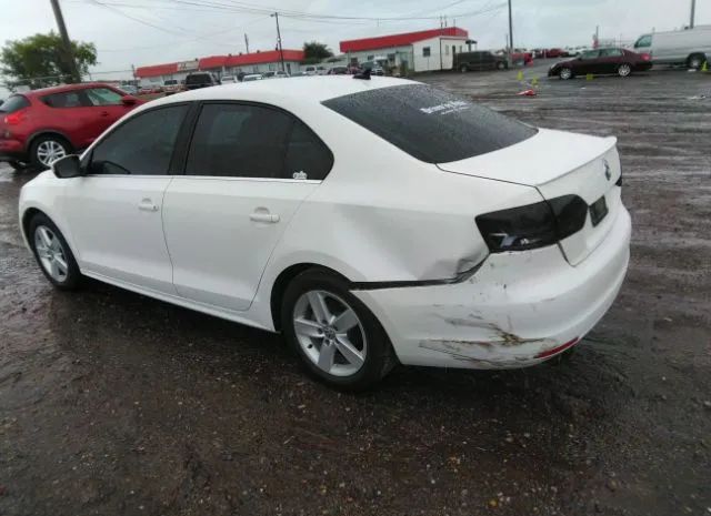 Photo 2 VIN: 3VWDP7AJXDM447688 - VOLKSWAGEN JETTA SE 