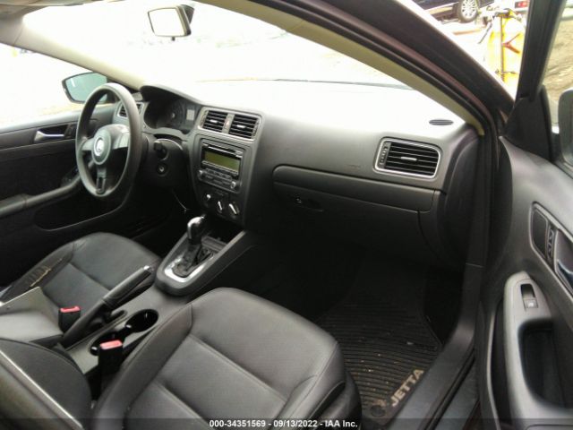 Photo 4 VIN: 3VWDX7AJ0BM337018 - VOLKSWAGEN JETTA SEDAN 