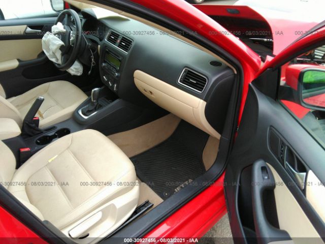 Photo 4 VIN: 3VWDX7AJ0BM387871 - VOLKSWAGEN JETTA SEDAN 