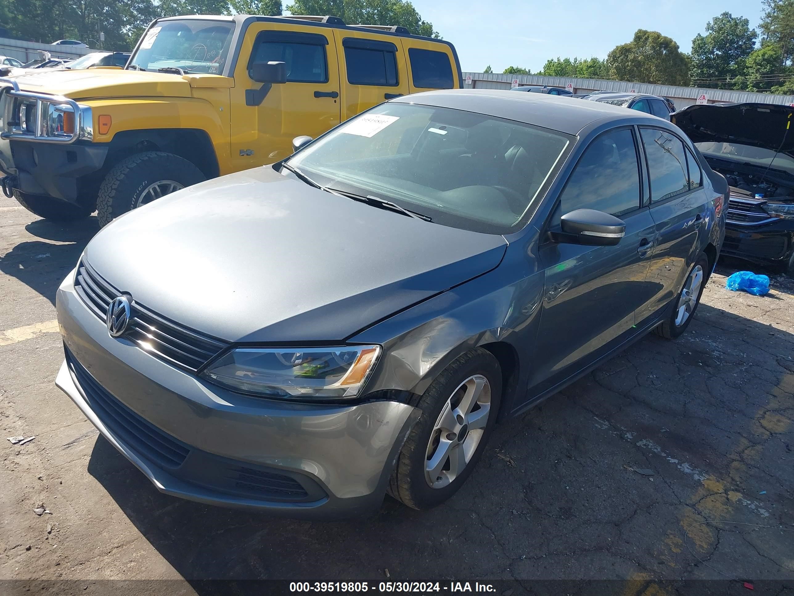 Photo 1 VIN: 3VWDX7AJ0CM323248 - VOLKSWAGEN JETTA 