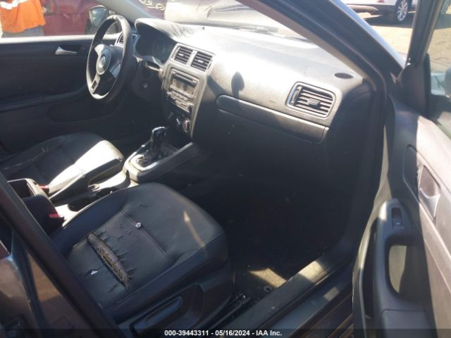 Photo 4 VIN: 3VWDX7AJ0CM350207 - VOLKSWAGEN JETTA 