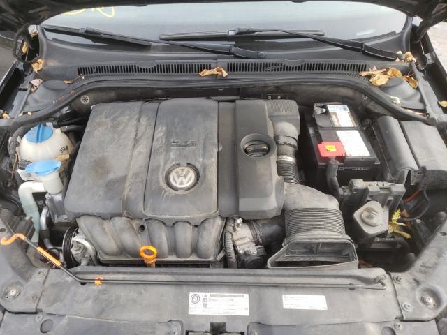 Photo 6 VIN: 3VWDX7AJ0CM369727 - VOLKSWAGEN JETTA SE 