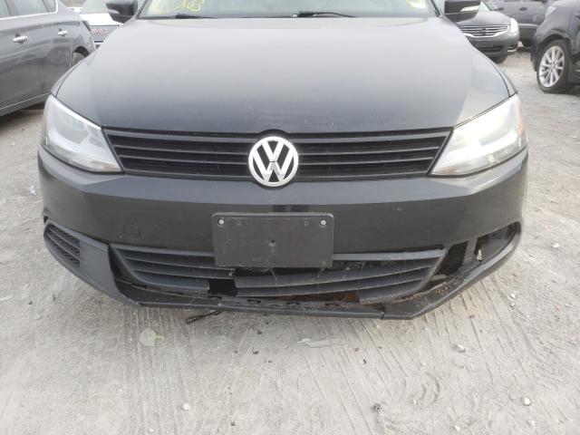 Photo 8 VIN: 3VWDX7AJ0CM369727 - VOLKSWAGEN JETTA SE 