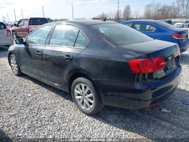 Photo 2 VIN: 3VWDX7AJ1BM302729 - VOLKSWAGEN JETTA 