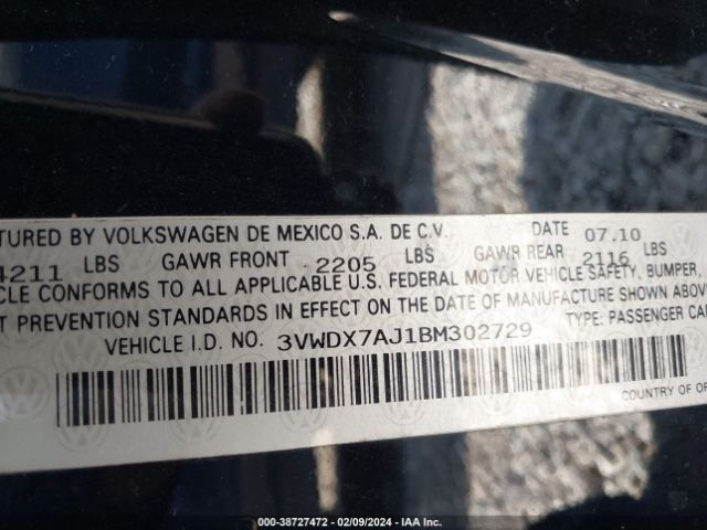 Photo 8 VIN: 3VWDX7AJ1BM302729 - VOLKSWAGEN JETTA 