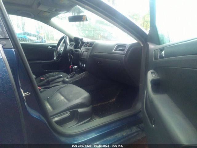 Photo 4 VIN: 3VWDX7AJ1BM344916 - VOLKSWAGEN JETTA 