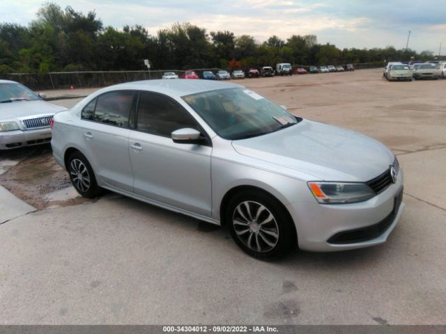 Photo 0 VIN: 3VWDX7AJ1BM369010 - VOLKSWAGEN JETTA SEDAN 