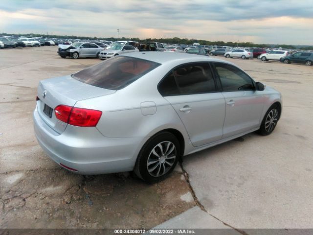 Photo 3 VIN: 3VWDX7AJ1BM369010 - VOLKSWAGEN JETTA SEDAN 