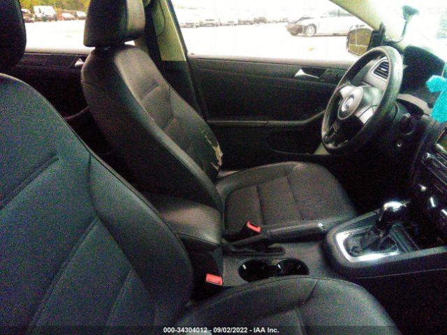 Photo 4 VIN: 3VWDX7AJ1BM369010 - VOLKSWAGEN JETTA SEDAN 