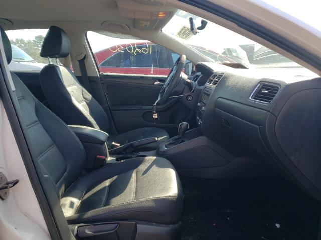 Photo 4 VIN: 3VWDX7AJ1BM373865 - VOLKSWAGEN JETTA SE 