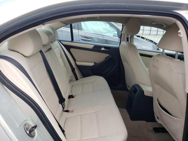 Photo 5 VIN: 3VWDX7AJ1BM396871 - VOLKSWAGEN JETTA SE 