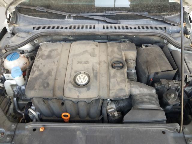 Photo 6 VIN: 3VWDX7AJ2BM081030 - VOLKSWAGEN JETTA SE 