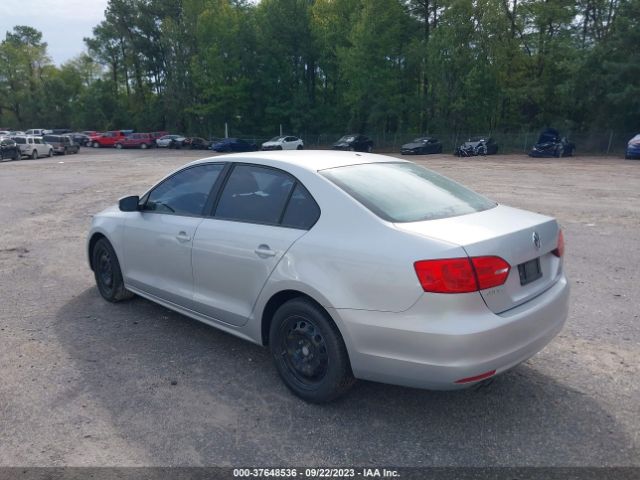 Photo 2 VIN: 3VWDX7AJ2BM327204 - VOLKSWAGEN JETTA 