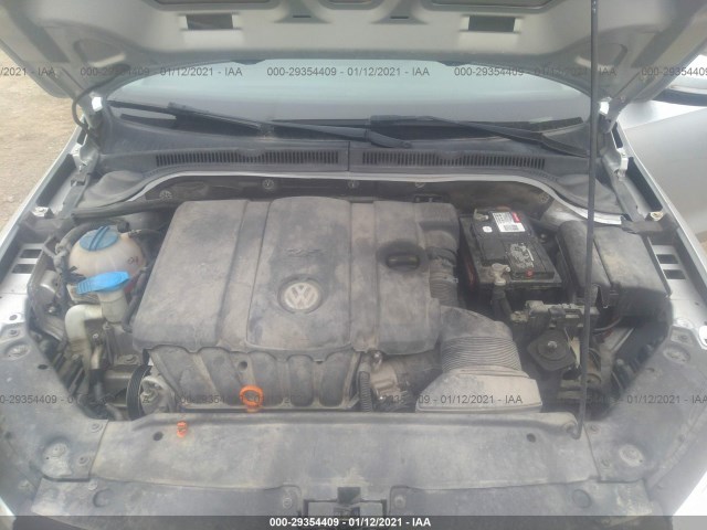 Photo 9 VIN: 3VWDX7AJ2CM375366 - VOLKSWAGEN JETTA 