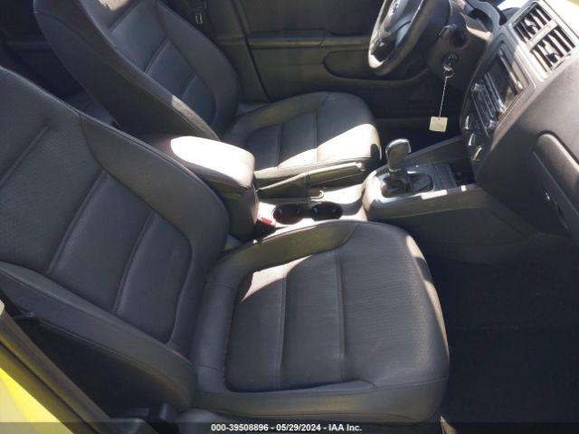 Photo 4 VIN: 3VWDX7AJ2CM450468 - VOLKSWAGEN JETTA 