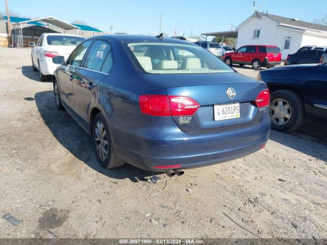 Photo 2 VIN: 3VWDX7AJ2DM362604 - VOLKSWAGEN JETTA 