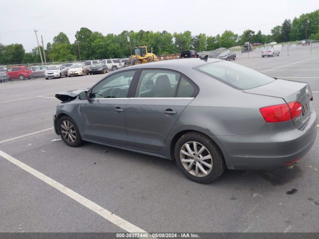 Photo 2 VIN: 3VWDX7AJ2DM450410 - VOLKSWAGEN JETTA 