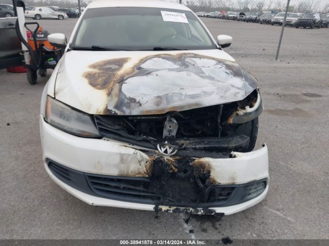 Photo 5 VIN: 3VWDX7AJ3BM361359 - VOLKSWAGEN JETTA 