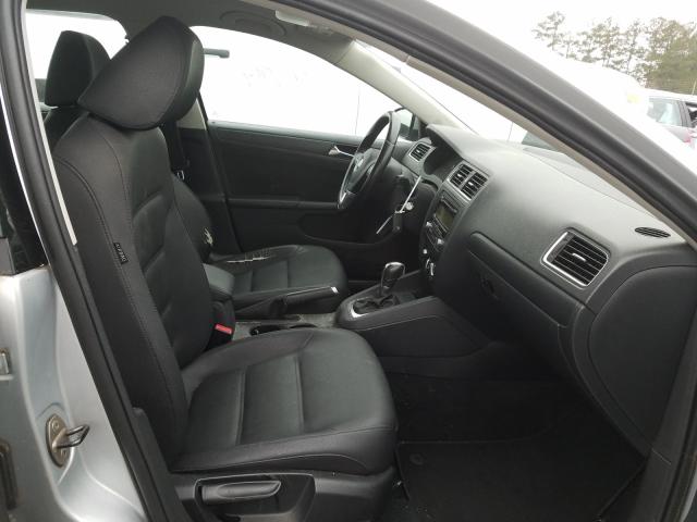 Photo 4 VIN: 3VWDX7AJ4BM052788 - VOLKSWAGEN JETTA SE 