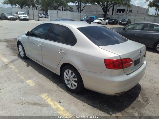 Photo 2 VIN: 3VWDX7AJ4BM322733 - VOLKSWAGEN JETTA SEDAN 